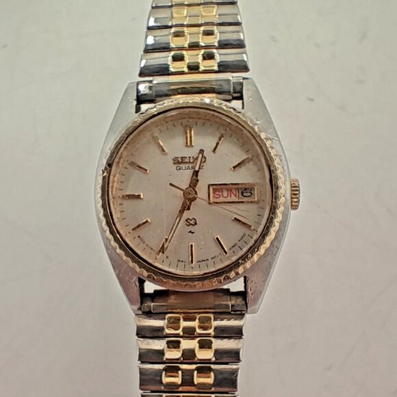 VTG Seiko SQ Watch Women 25mm White Dial Two Tone Daydate Round 8523-0059 NewBat - Picture 8 of 16